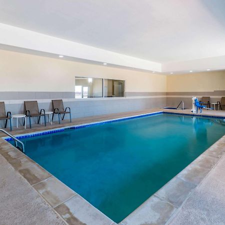 מלון La Quinta By Wyndham ארטסיה מראה חיצוני תמונה